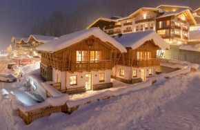 FIRSTpeak Chalets